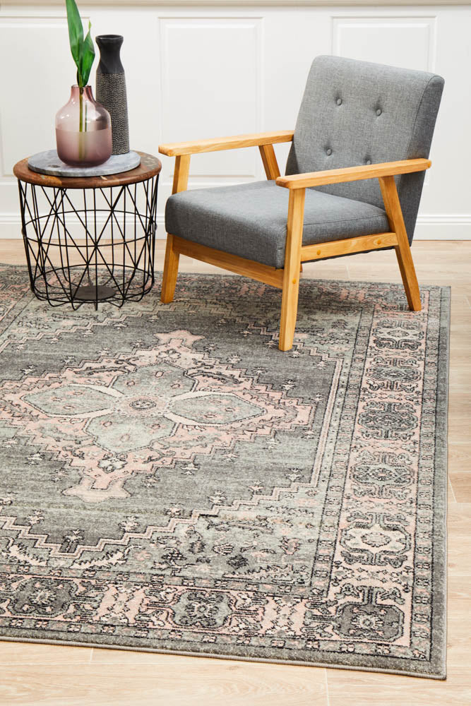 Avenue 703 Grey Rug