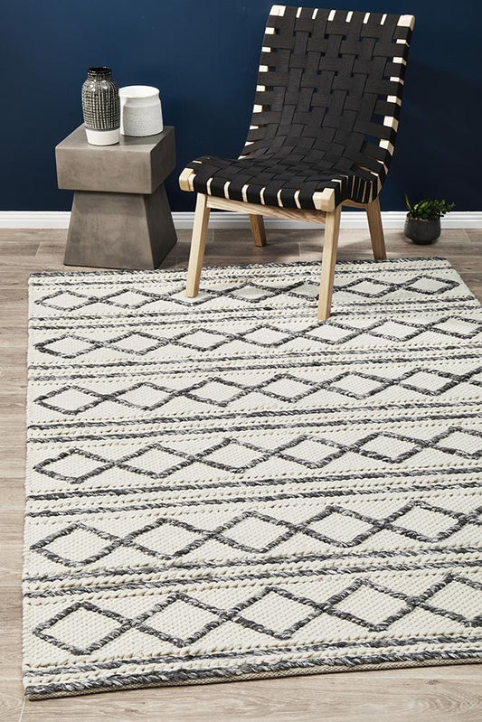 Studio Milly Textured Woollen Rug White Grey