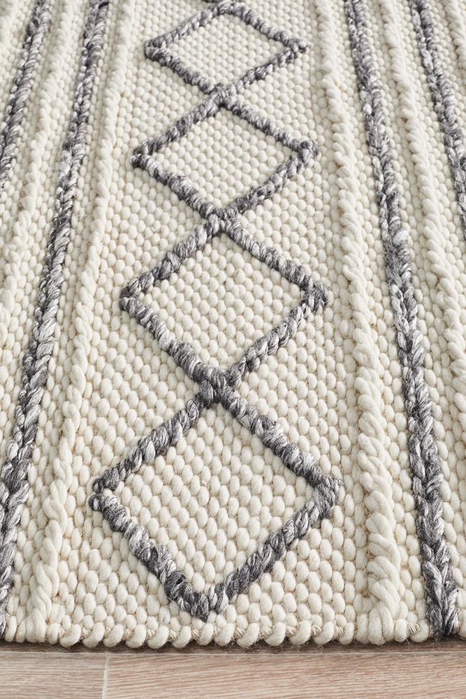 Studio Milly Textured Woollen Rug White Grey